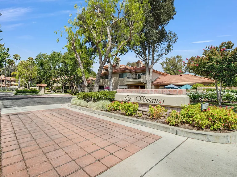 23930 Arroyo Park Dr #109 — Photo 31