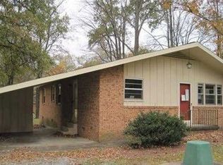 1232 Carlton Ave, Burlington, NC 27217