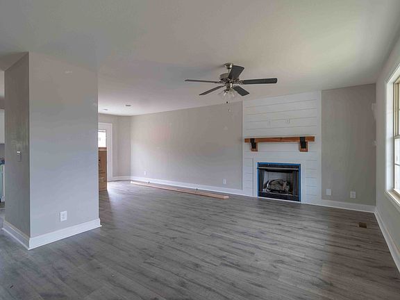 4th image of 3023 Core Dr Lot 40
