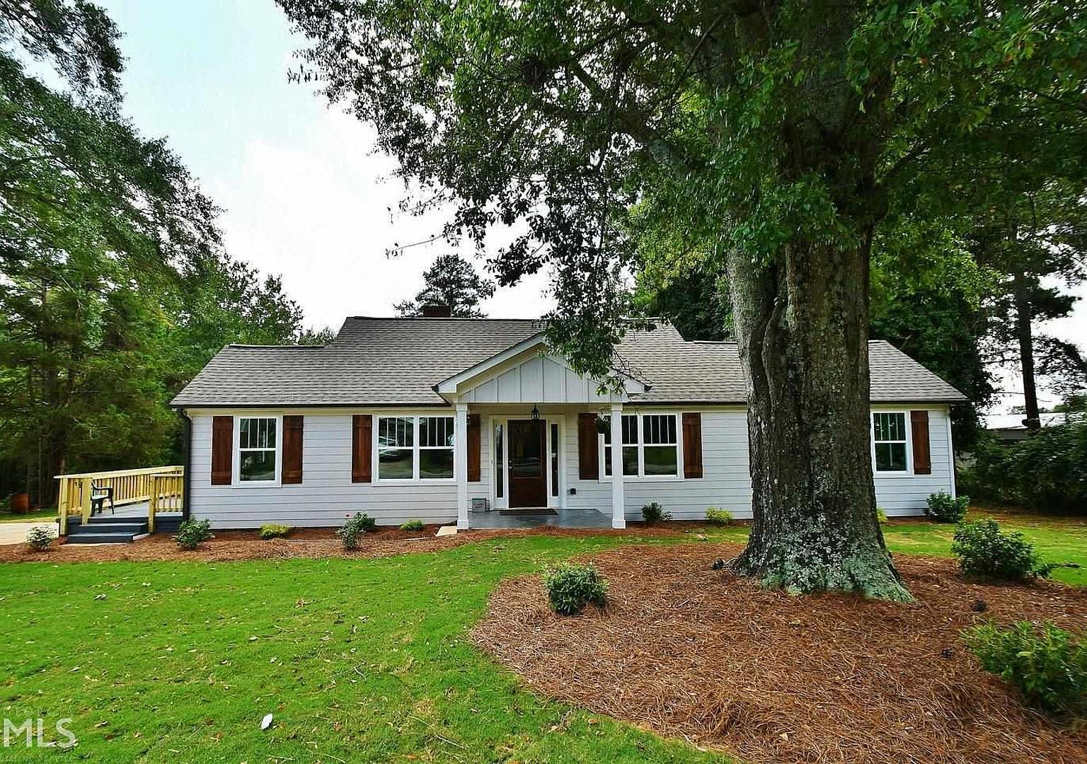 68 Hayes St, Toccoa, GA 30577 Zillow