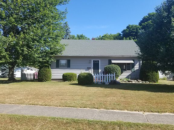 2nd image of 307 Strait Ct