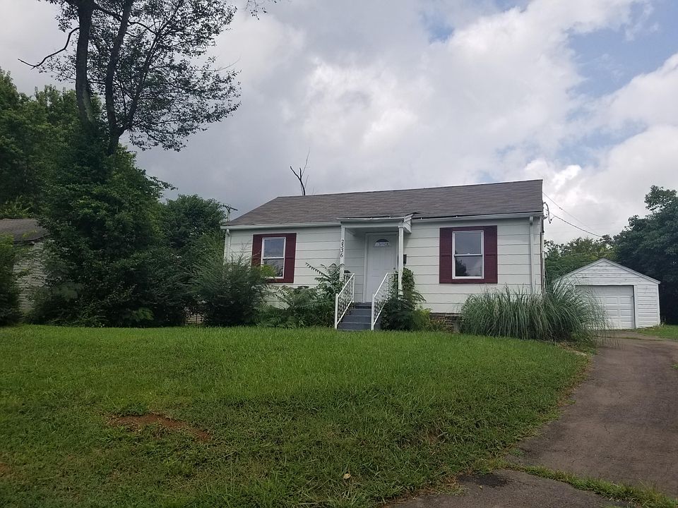 1st image of 2336 Boxwood Ln NE