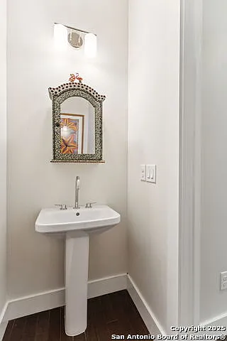 135 Cedar St #105 — Photo 19