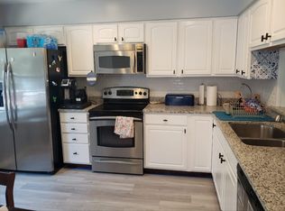 248 Gretna Green Ct, Alexandria, VA 22304