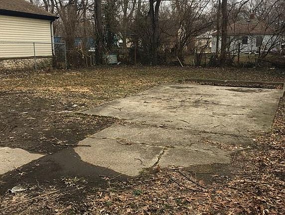 2nd image of 3031 N Tacoma Ave