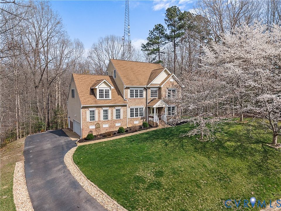 1st image of 8200 Glamis Ct