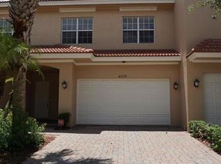 4519 Artesa Way S, Palm Beach Gardens, FL 33418
