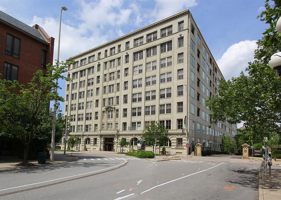 1st image of 400 Pike St Unit 515