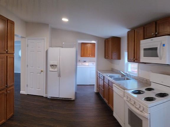4th image of 3675 W 250 N