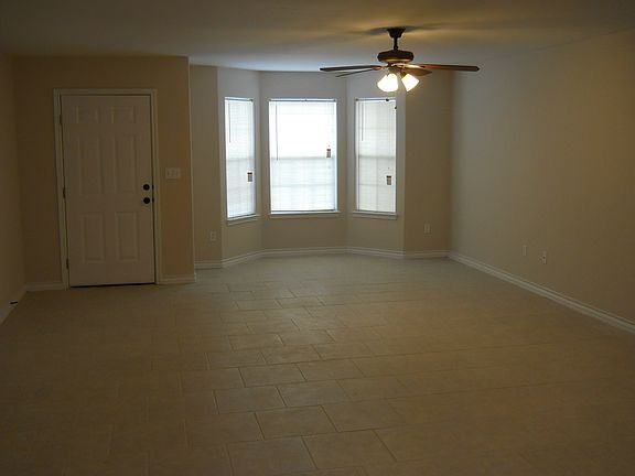 4th image of 13669 Teague Ln Unit 209
