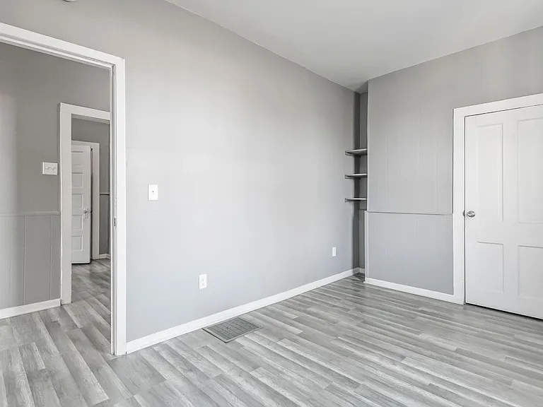 1714 S 2nd St — Photo 22