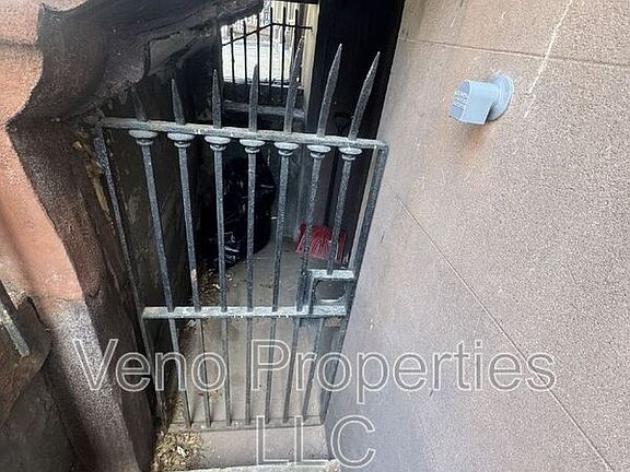 3rd image of 16 2nd St Unit G