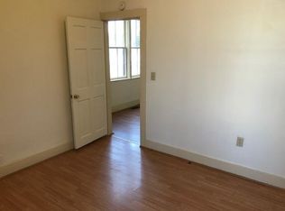 1204 Green St #1R, Utica, NY 13502