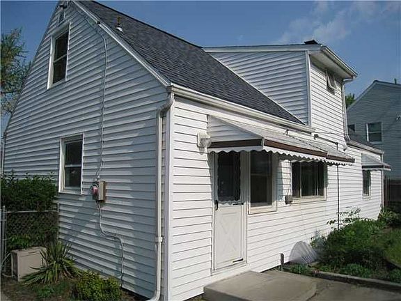 5th image of 182 Bernhardt Dr