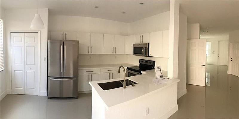 1st image of 8614 NW 112th Pl