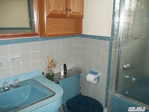 4th image of 3826 205th St
