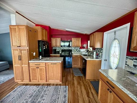 2nd image of 2425 Harden Blvd Lot 90