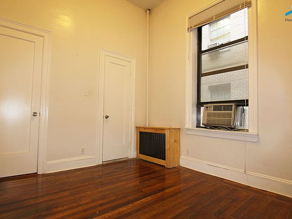 3rd image of 251 Lexington Ave APT 6
