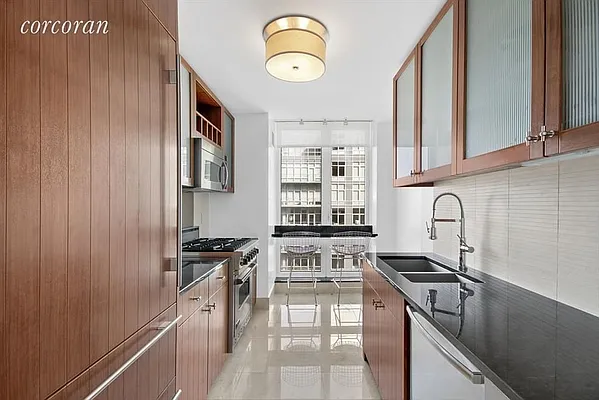 Rented by Corcoran | media 6