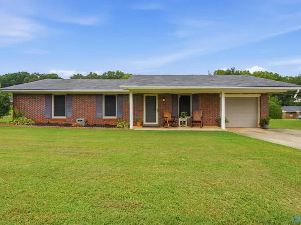 104 McClint St, Athens, AL 35611