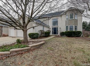 2420 Legacy Dr, Aurora, IL 60502