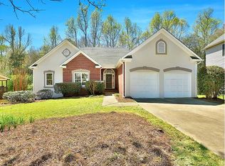 1566 Cooks Pond Dr, Powder Springs, GA 30127