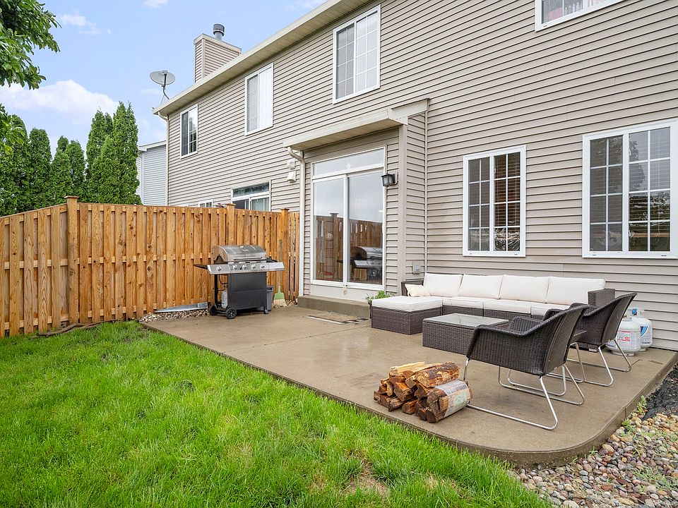 1316 Burns Ln Minooka, IL Zillow Apartments for Rent in Minooka