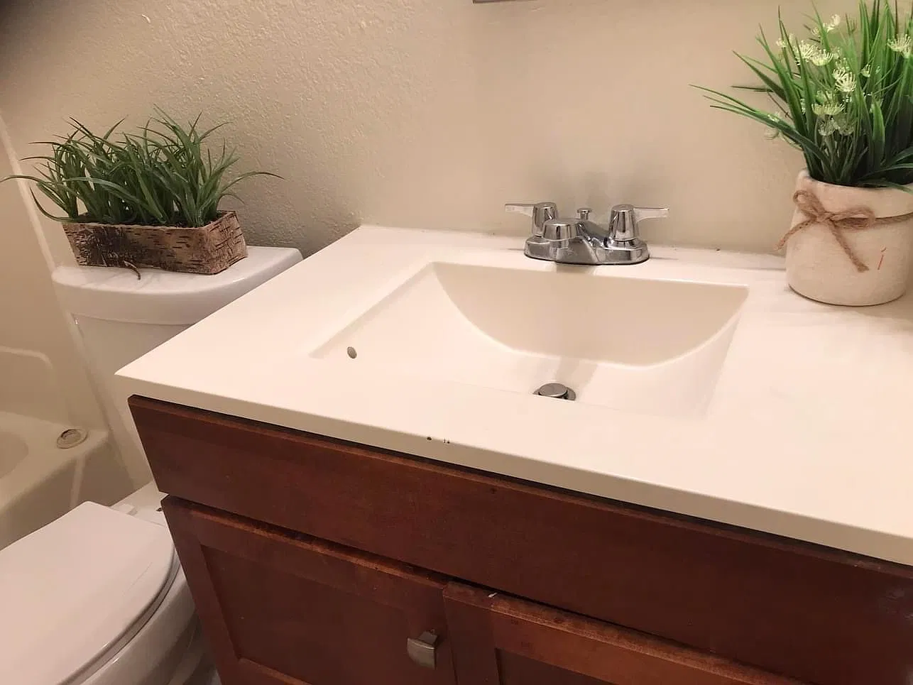 2 bed, 800 sqft, $1,350 — Photo 4