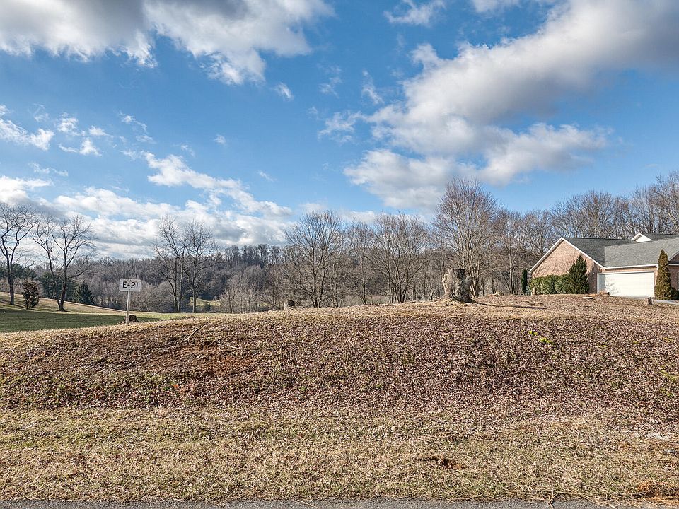 1st image of 197 Pebble Beach Dr
