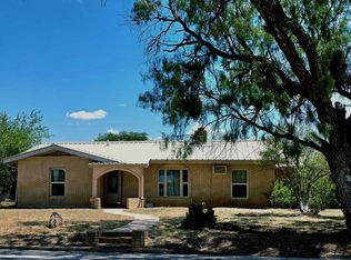 807 Frio St, Cotulla, TX 78014
