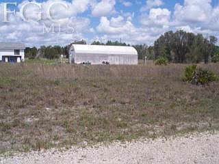 5th image of 574 Flamingo Ave