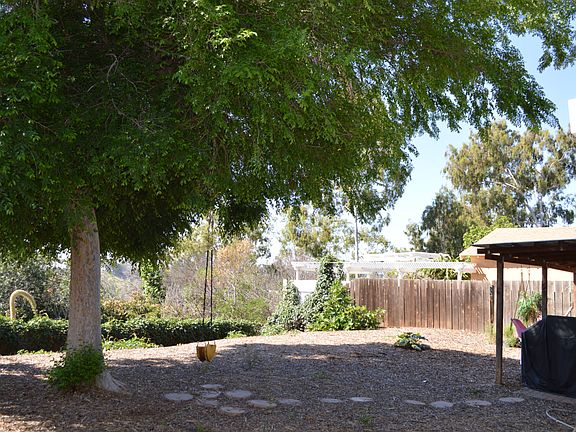 5th image of 8595 Jade Coast Dr