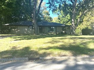 728 Spring Mill Ln, Indianapolis, IN 46260