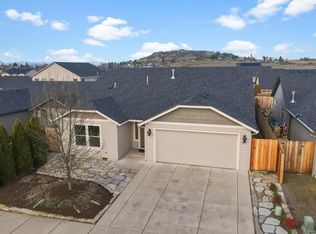 3471 Cascara St, Medford, OR 97504