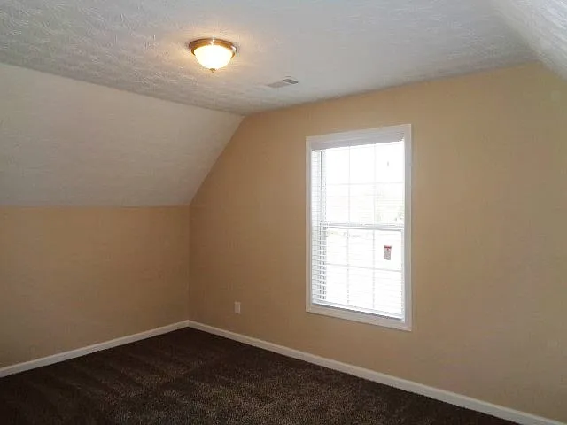 20 Kentshire Pl — Photo 7