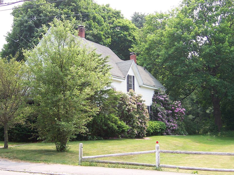 Nice Home and Shrubbery