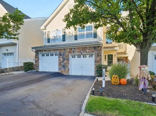 114 Mountainside Dr, Pompton Lakes Boro, NJ 07442