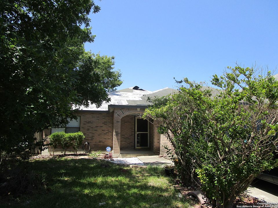 1st image of 8182 CHERYL MEADOW DR