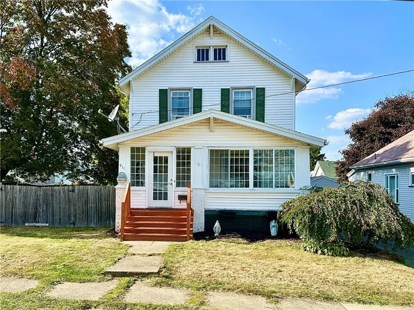 911 Hazel St, New Castle, PA 16101