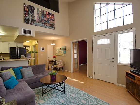 2nd image of 602 N May St #55