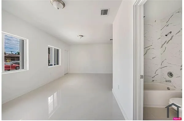 Building Photo - 1777 NW 65th St