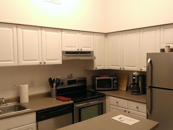 4th image of 410 S Armenia Ave Unit 910