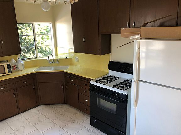 4th image of 209 W Palmer Ave APT C