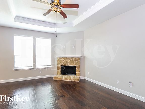 3rd image of 2320 Bernese Ln
