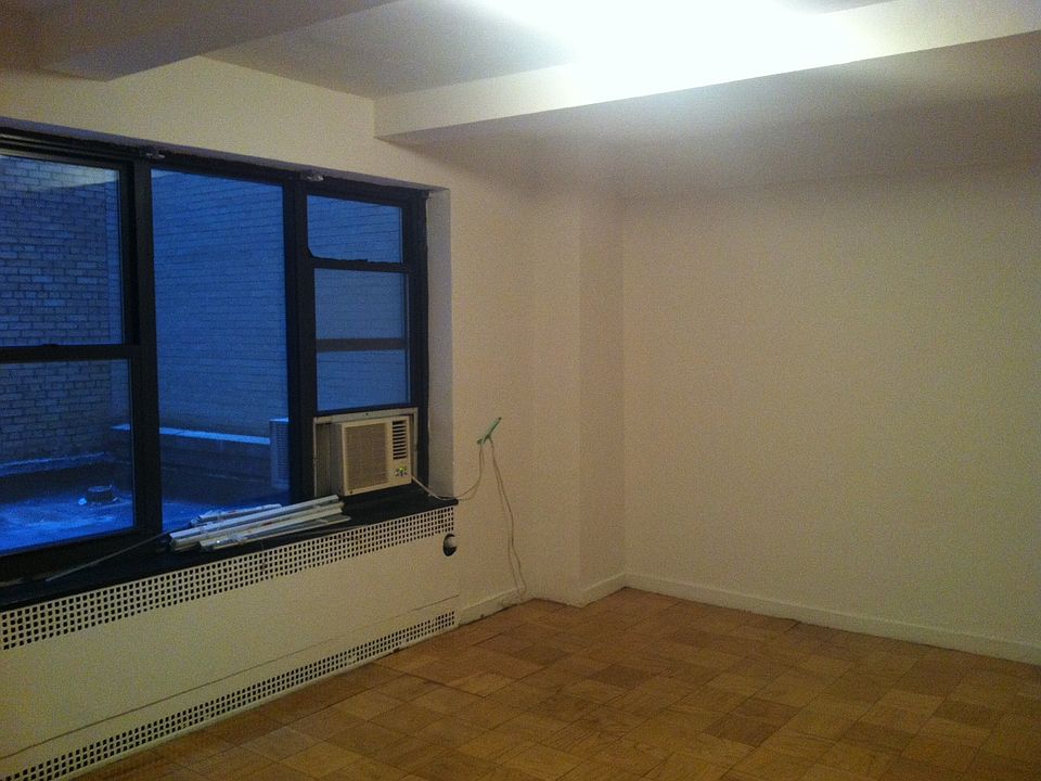 1st image of 108 E 38th St APT 205