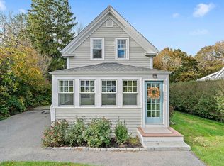 119 Pleasant St, Cohasset, MA 02025