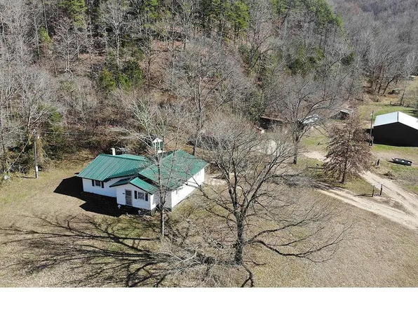 1102 County Road 700 Rd, Ellington, MO 63638