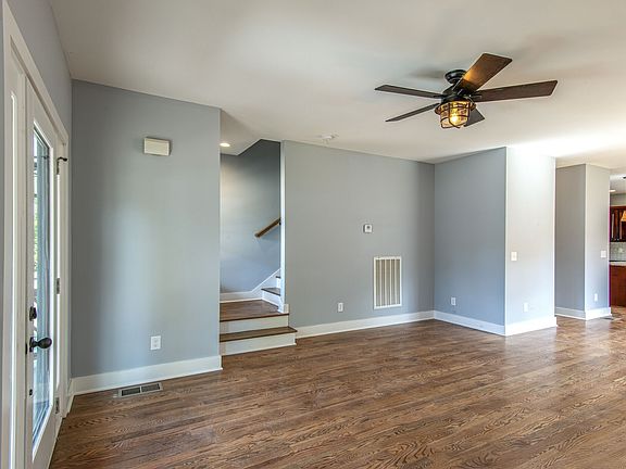 4th image of 99 Maury St