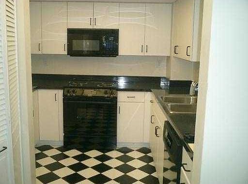 2nd image of 300 Lake Marina Dr APT 4BW