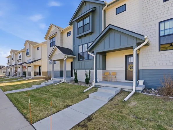 2833 SW Prairie Trail Pkwy, Ankeny, IA 50023